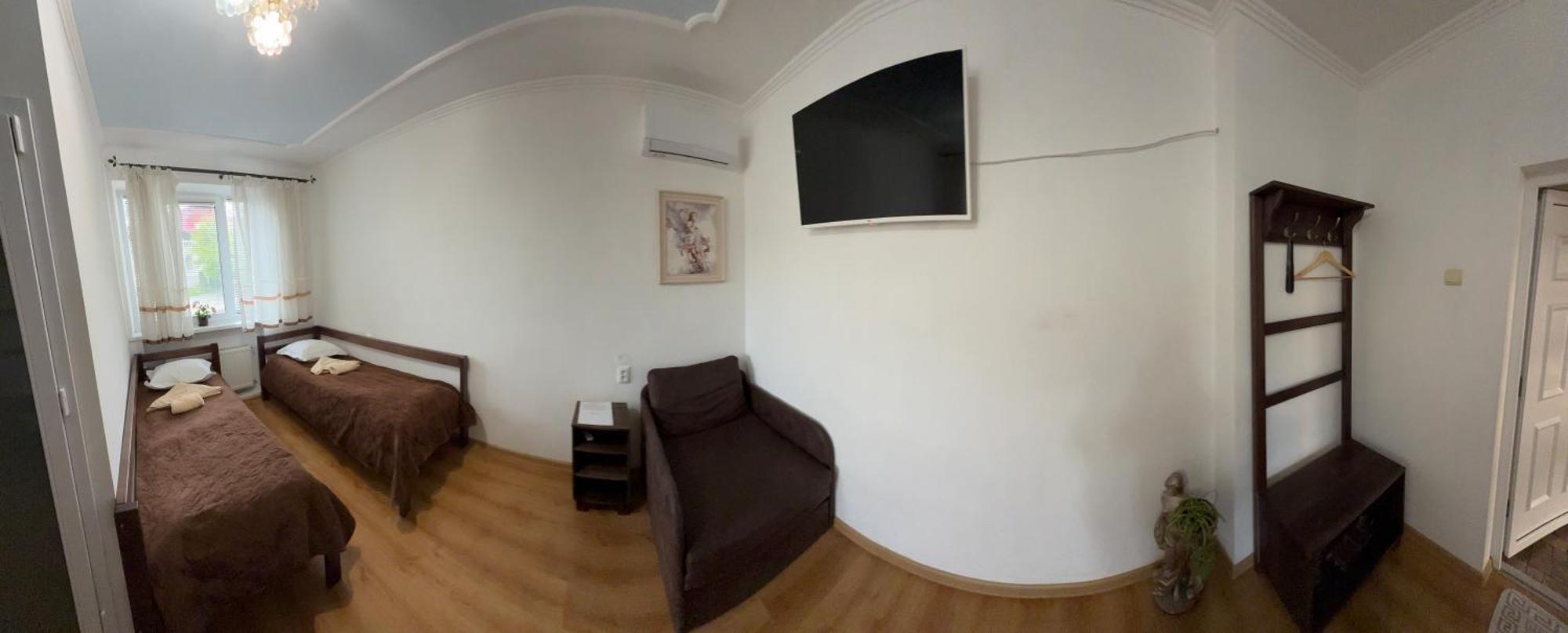 Family Люкс Aparthotel คาเมียเนตส์-โปดิลสกี ภายนอก รูปภาพ
